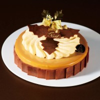 〈Numéro 5 Paris（ヌメロサンク・パリ）〉 Caramel d’amour（キャラメル・ド・アムール） ［直径約15cm］ 5,616円