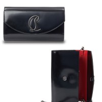 ＜Christian Louboutin／クリスチャンルブタン＞LOUBI 54 WALLET ON CHAIN 14万5,200円 ※11月19日（土）販売予定