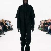 GIVENCHY FALL - WINTER 2023 MEN'S READY-TO-WEAR COLLECTION