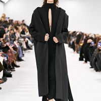 GIVENCHY FALL - WINTER 2023 WOMEN'S READY-TO-WEAR COLLECTION