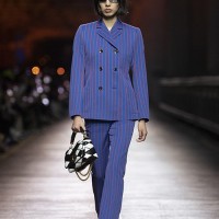 LOUIS VUITTON 2023ウィメンズ・プレフォール ファッションショー