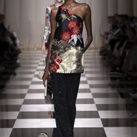 GIORGIO ARMANI PRIVE 23FW RUNWAY LOOK