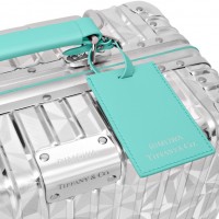 RIMOWA x Tiffany & Co. ロックカット キャビン（税込価格 51万5,900円）