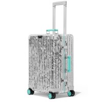 RIMOWA x Tiffany & Co. ロックカット キャビン（税込価格 51万5,900円）