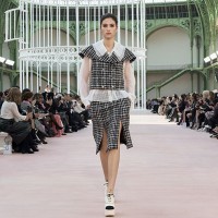 CHANEL 2025年春夏 プレタポルテ コレクション ショー