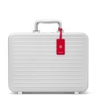 「RIMOWA Mahjong Attaché」税込価格：71万2,800円