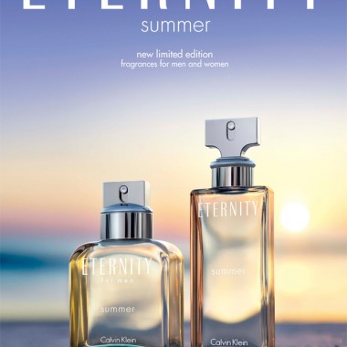 CK「エタニティ」新作香水は水平線に漂うロマンティックな夏のココロ