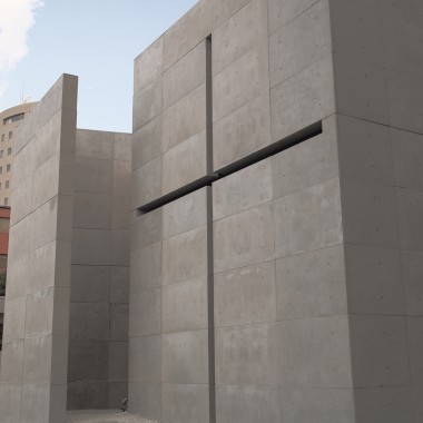 安藤忠雄展が国立新美術館で開催中。原寸大の「光の教会」や「直島プロジェクト」など“建築を体験”【レポート】