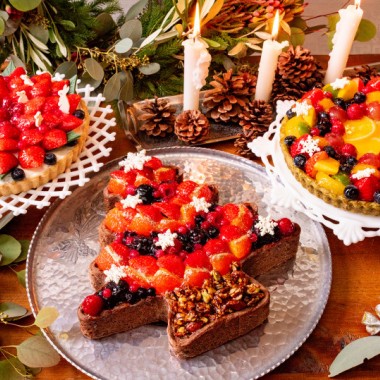 キル フェ ボン、クリスマスタルトの予約受付開始! フルーツたっぷり3種類のタルトがクリスマスを彩る