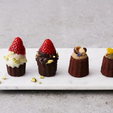 イチゴ×チョコレートの絶妙な組み合わせ! ハイカカオ チョコレート スタンドで「ストロベリーフェア」を開催