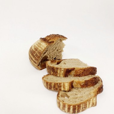 3つの有名店がコラボし誕生したベーカリーカフェ、「ブリコラージュブレッド アンド カンパニー」【今週のパン：Vol.3】