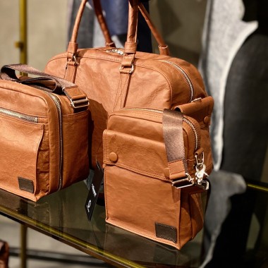 日本のバッグブランドでは初! PORTERがECCO LEATHER社開発のDyneema® Bonded Leather を採用したプロダクトを発売