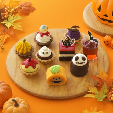 コワかわいいプチケーキやカラフルモンブラン。銀座コージーコーナーにおうちハロウィンを楽しむスイーツが登場