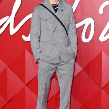 ディオールを纏ったロメオ・ベッカムがブリティッシュ・ファッション・アワード2022に登場