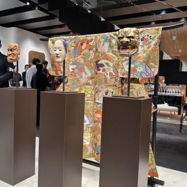 ミュウミュウが「Miu Miu Club Tokyo」を日本で初開催。伝統芸能『能』にまつわる女性アーティストとクリエイターがコラボ