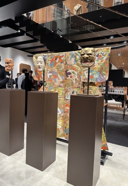 ミュウミュウが「Miu Miu Club Tokyo」を日本で初開催。伝統芸能『能』にまつわる女性アーティストとクリエイターがコラボ