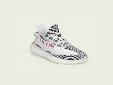 アディダスとカニエ・ウエスト「YEEZY BOOST 350 V2」に店舗限定の新色モデル登場