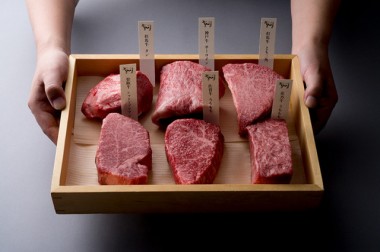 肉ラバーに捧ぐ、肉の食べ比べができる「WAGYU LABO」がジ・イノセント カーベリー内に新設