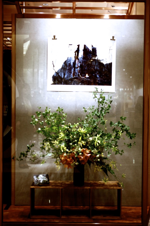 伊勢丹新宿店で開催された「Overgrowth」展