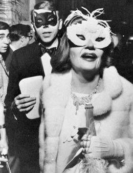 CAPOTE'S BLACK AND WHITE BALL 1966