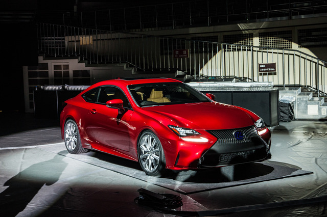 LEXUS RC