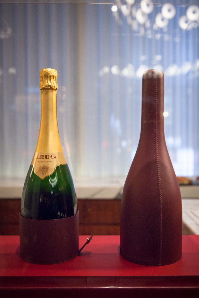 シャンパンの「クリュッグ」のために特別に製作されたボトルケース