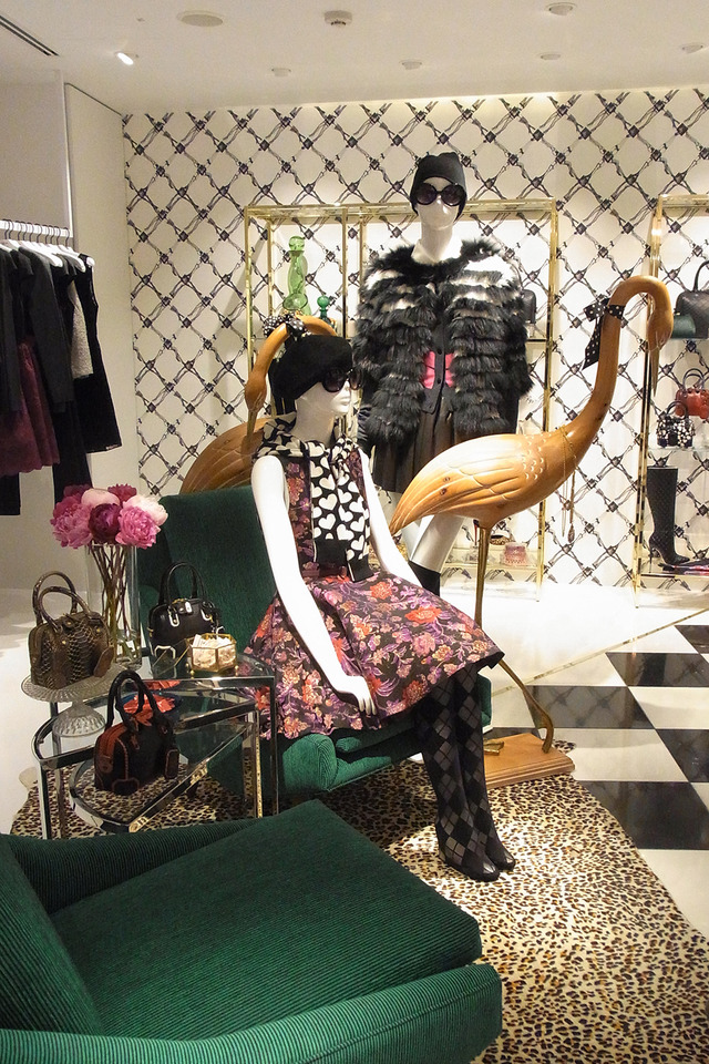 「alice + olivia」、表参道に路面店オープン