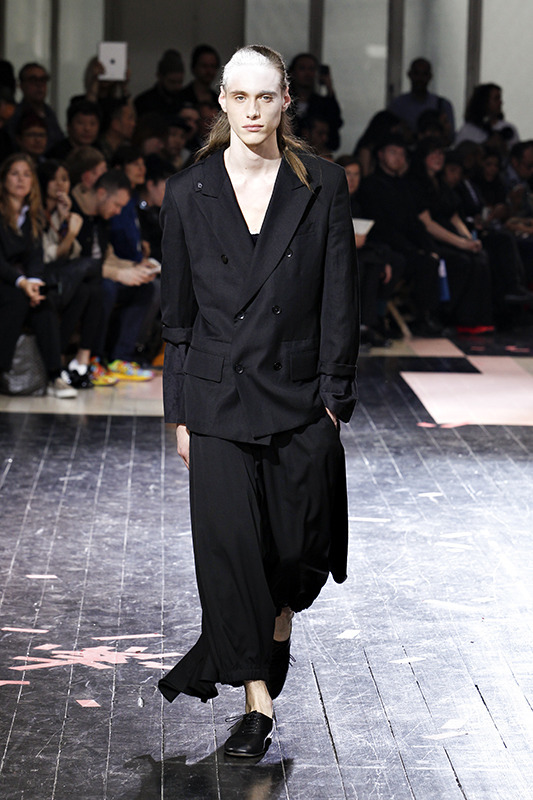 YOHJI YAMAMOTO POUR HOMME14SSコレクション