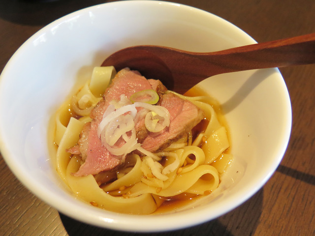 GENIE’S特製夜のBOULETTE DE RIZ（焼きおにぎり）