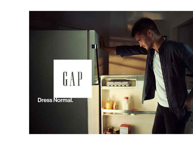 GAPの秋キャンペーンは「ドレスノーマル」がスローガン