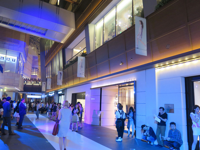 「FASHION CONNECT 2014 ーWhite Night Party at Roppongi Hills－」