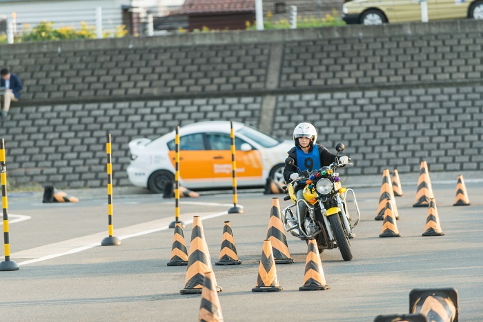 バイク女子