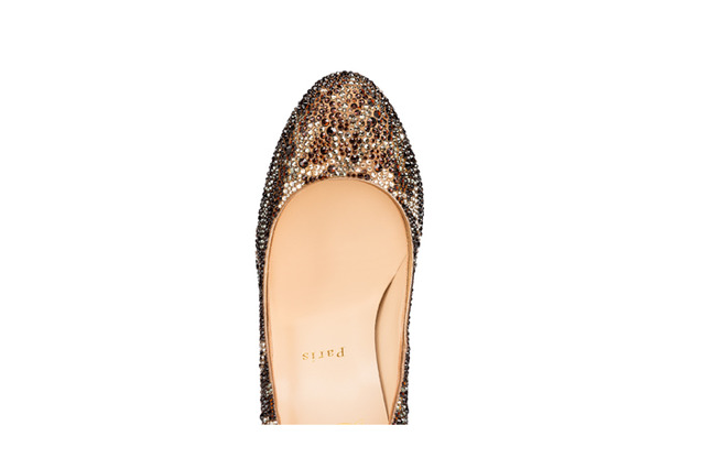 限定アイテム「FIFI 100 Strass Leopard Suede Burma」 48万5,000円