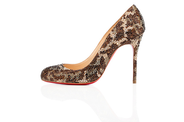 限定アイテム「FIFI 100 Strass Leopard Suede Burma」 48万5,000円