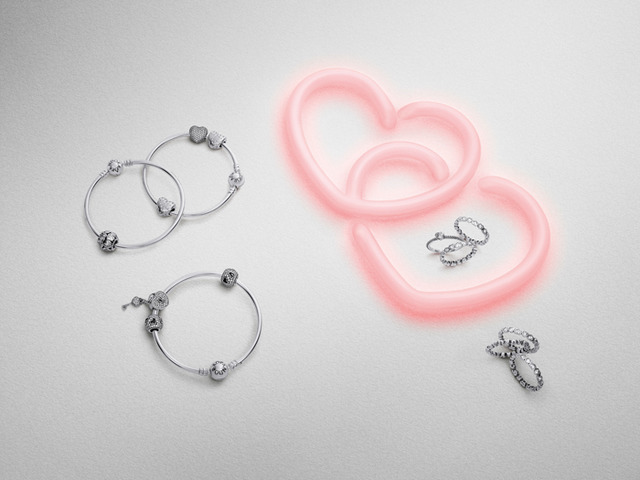 「パンドラ（PANDORA）」のValentine Collection 2015