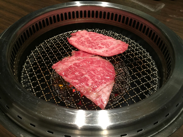 焼肉不毛の地・青山にスタイリッシュな焼肉店「焼肉 碧山」オープン