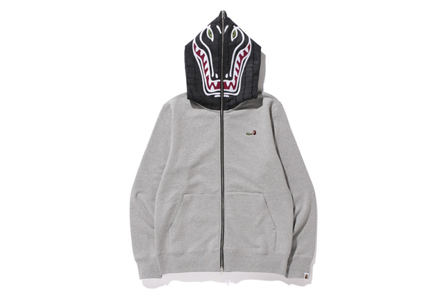 「HOODIE」（1万4,000円）