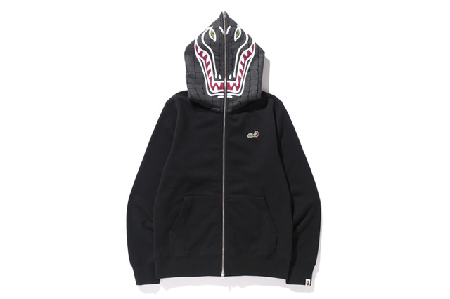 「HOODIE」（1万4,000円）