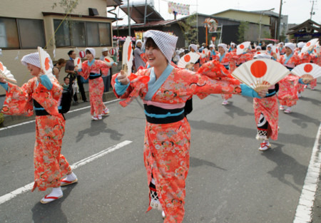 寺崎はねこ踊り