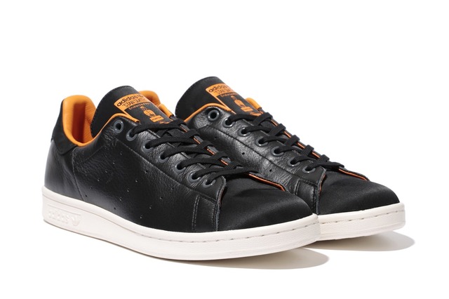 adidas Originals×PORTERのStan Smith（ブラック／1万6,000円）