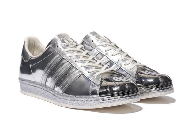 「Superstar 80s Metallic Pack」（1万8,200円）