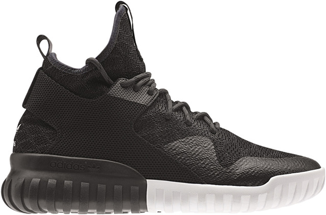 「Tubular X Primeknit Snake」（1万8,200円）