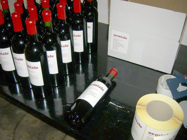 ジャスパー・モリソン＆マーク・ニューソン＆ファブリース・ドメルクが手掛ける、ボルドーのワインメーカー「Ormiale」