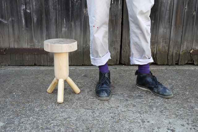 Stool  W.235 × D.225 × H.377cm