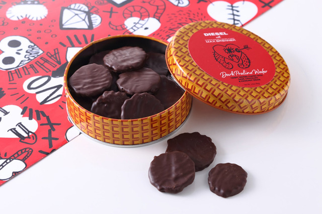 「MAX BRENNER “Dark Praline Wafer”」