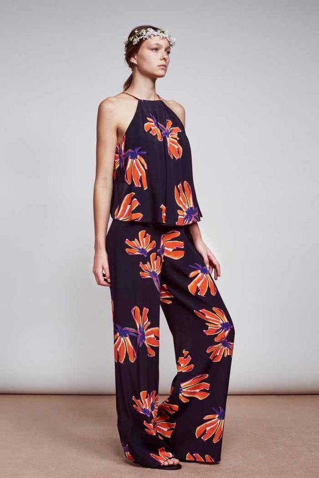 PALAFITTA JUMPSUIT 6万6,000円／PINKO