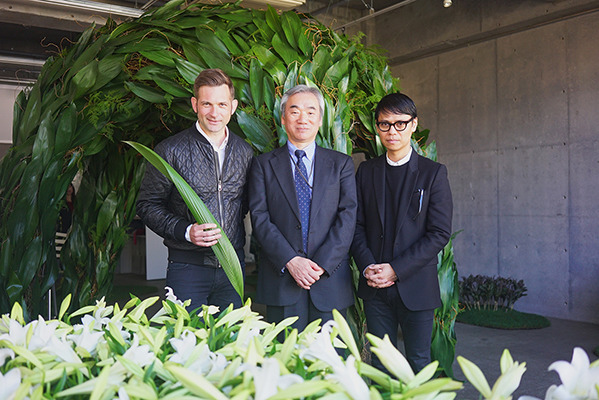 植物がスピーカーに!?ニコライ バーグマンと大沢伸一による音楽を奏でる公園が出現