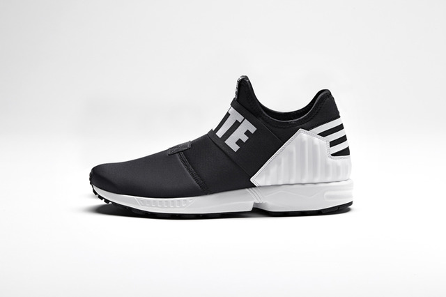 ZX FLUX PLUS 1万5,000円 BLACK