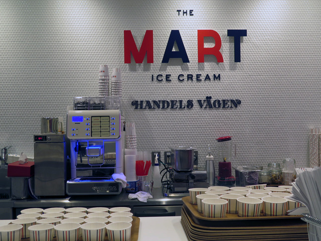 フレッド シーガル「THE MART」