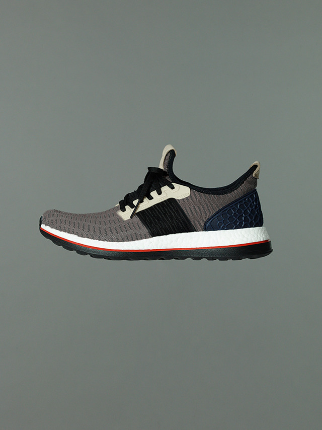 「pureBOOST ZG」（2万7,500円）